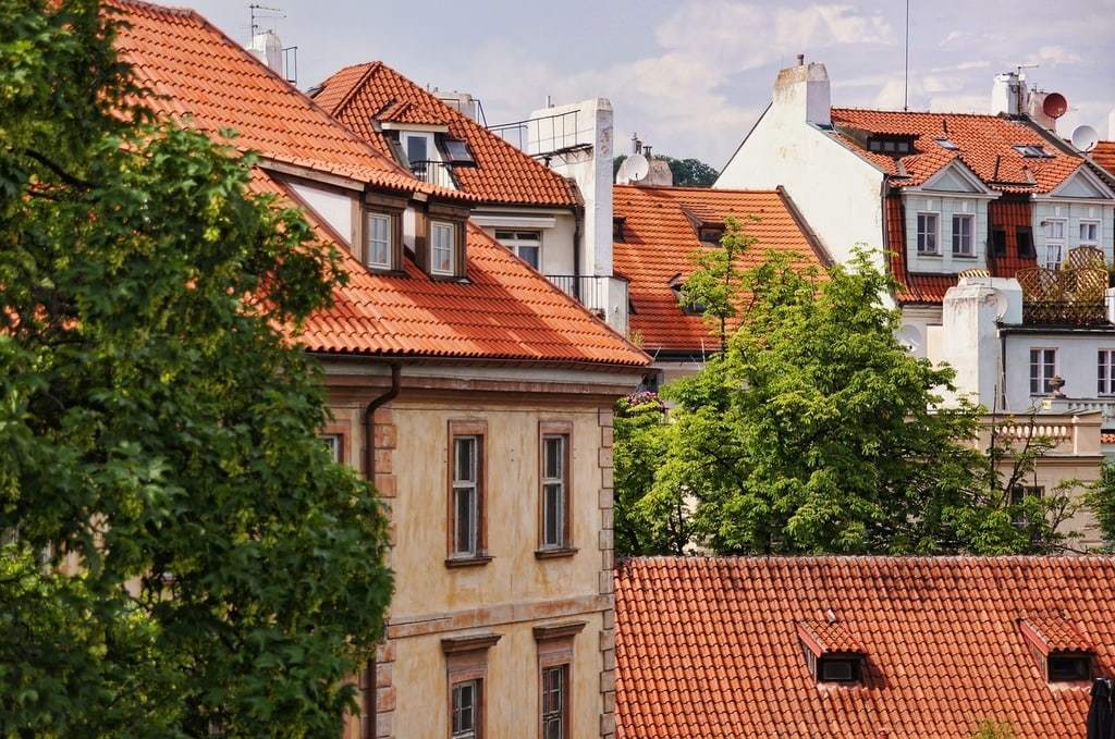 Les avantages des films solaires pour votre maison à Montpellier